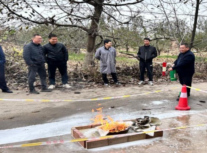 甘肅恒達(dá)工程檢測有限公司成功舉辦“強化安全意識，共筑消防防線” 消防安全演練活動